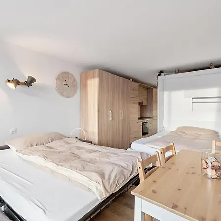 Apartamento Chaleureux A Anzere, Accessible A Ski, Proche De